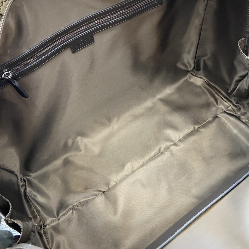 Men's Medium Travel Bag