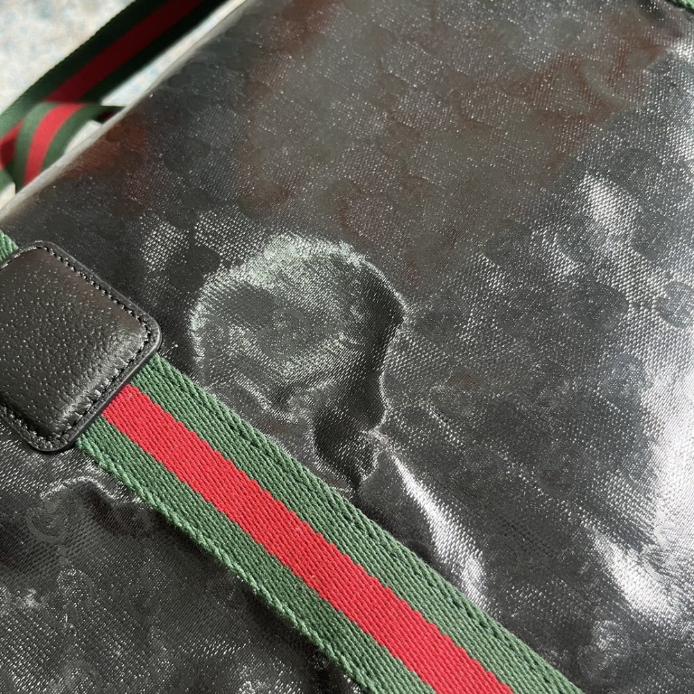 Men's large travel bag