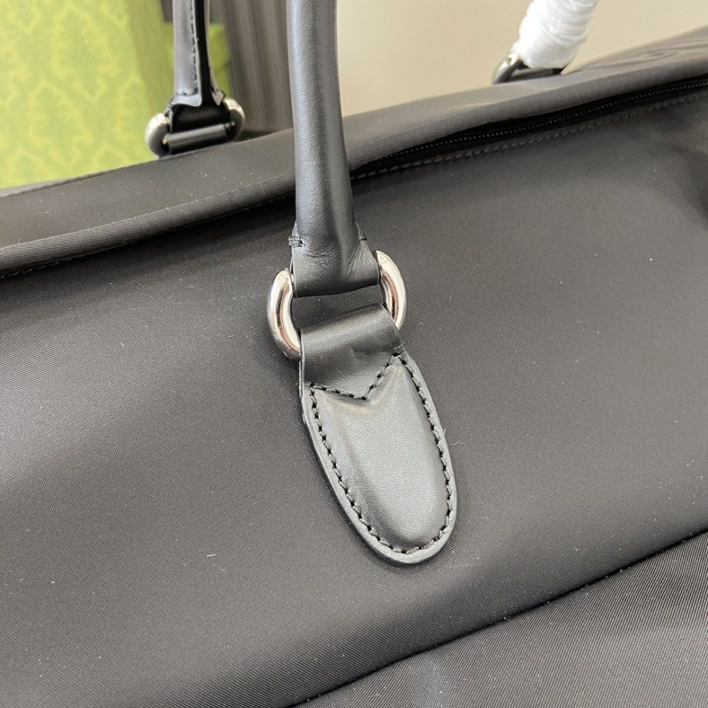 Men's Medium Travel Bag