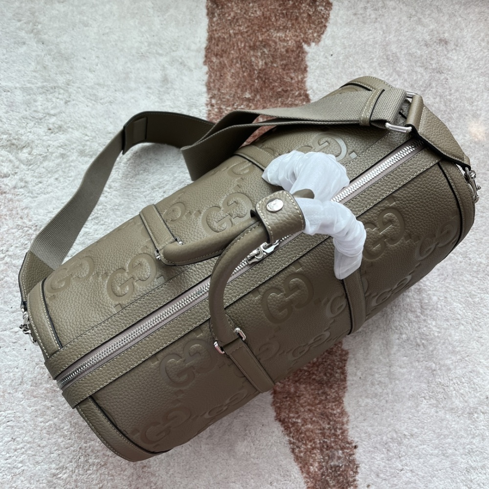 Small travel bag