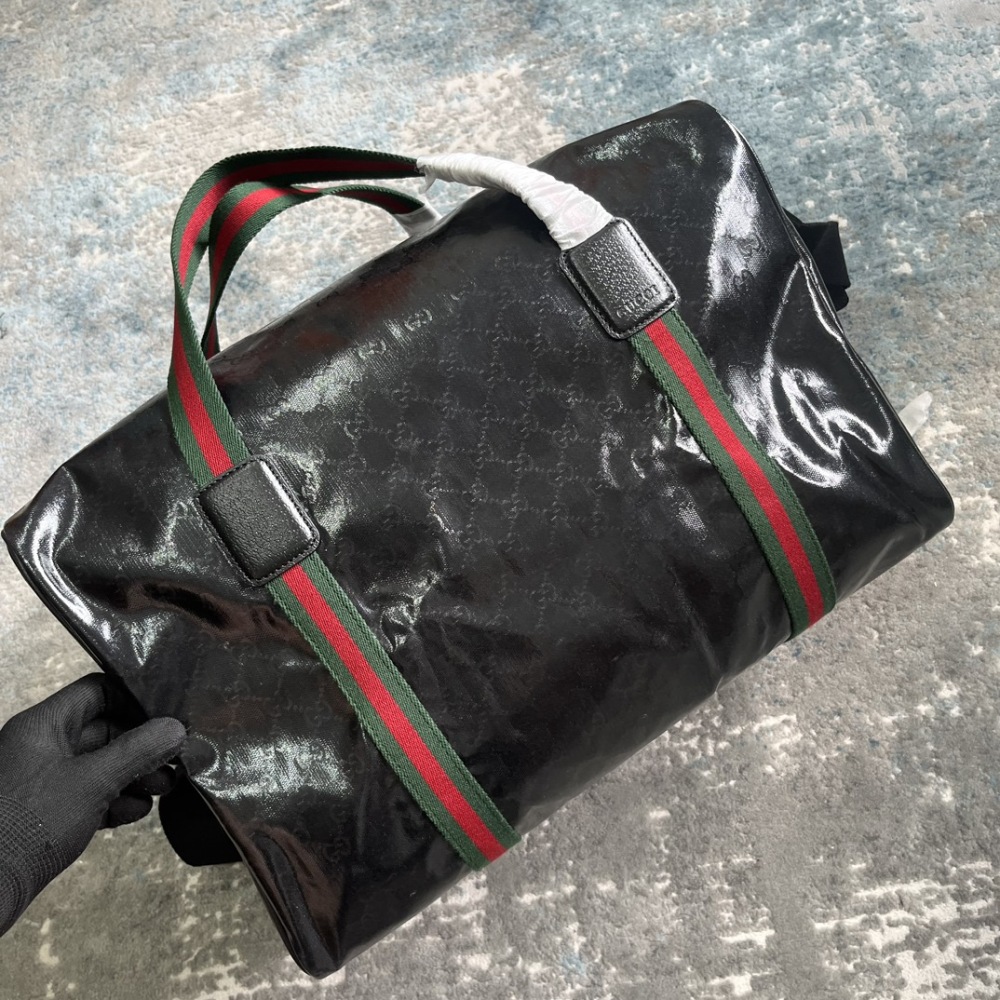 Men's large travel bag