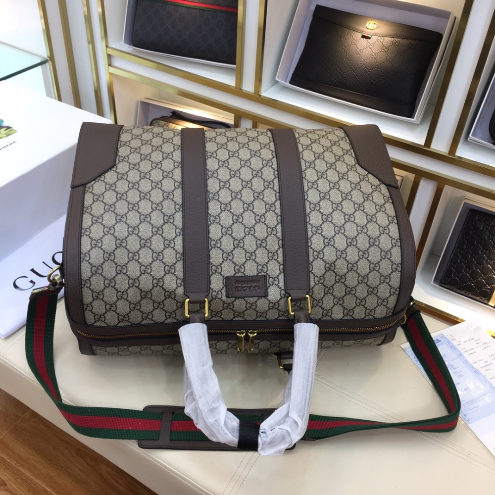 Men's leisure travel bag