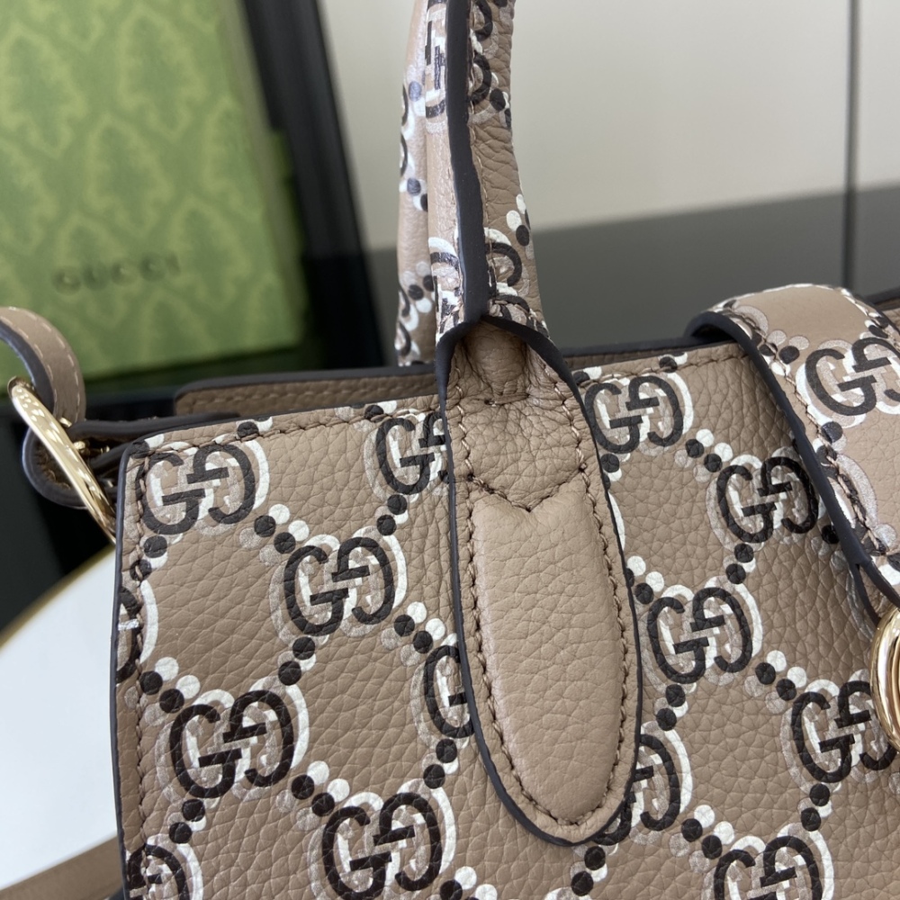 Small tote bag