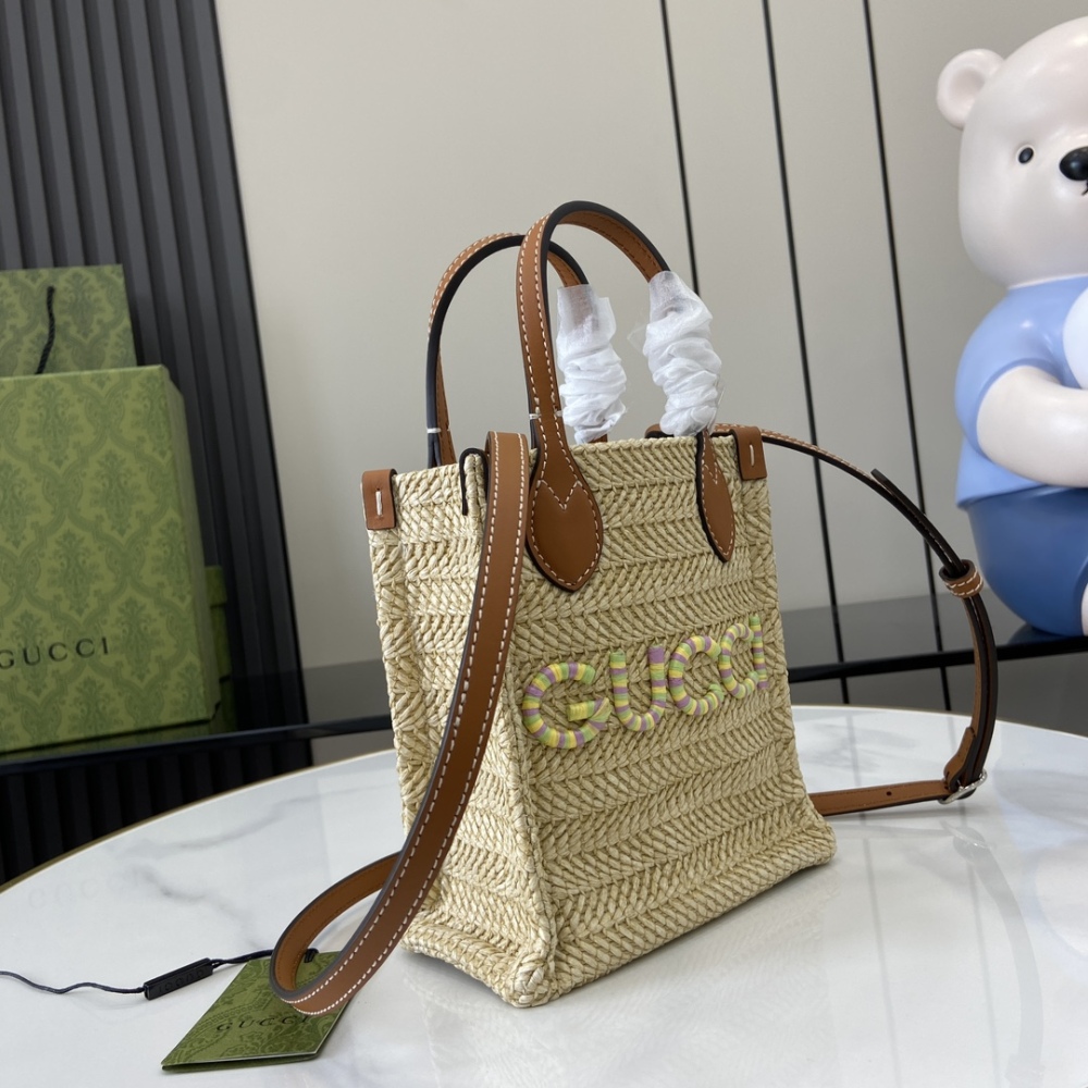 Mini woven handbag