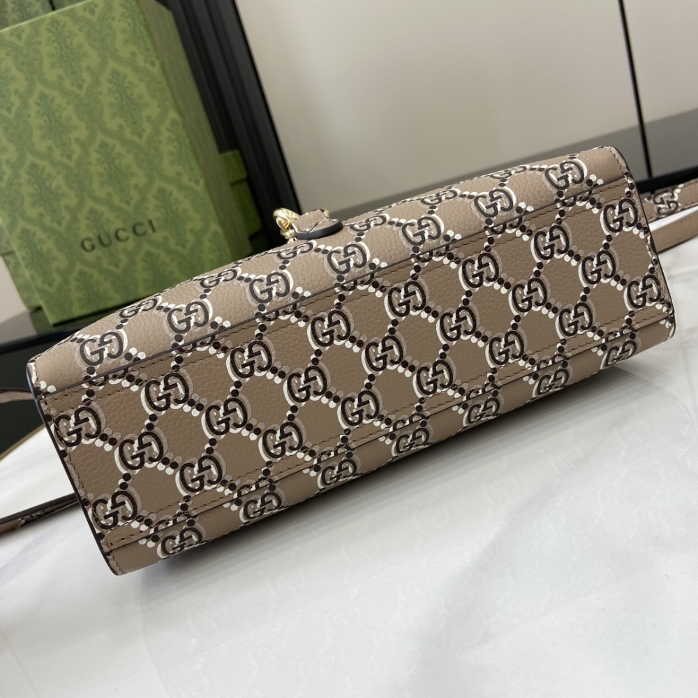 Small tote bag