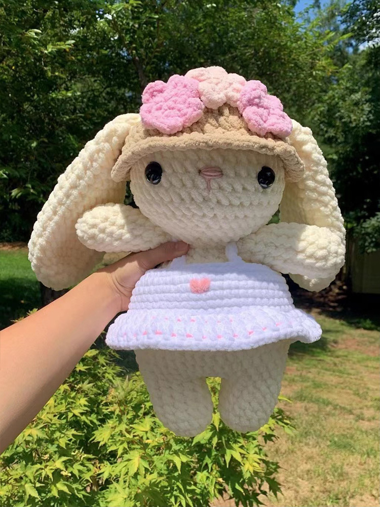 Craft Your Own Spring Outing Bunny - Perfect DIY Gift for Loved Ones!