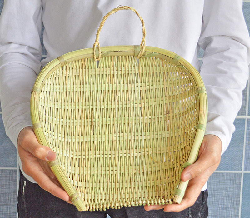 Master the Art of Home Efficiency with Our Versatile Bamboo Winnowing Basket – Perfect for Every Family Kitchen!