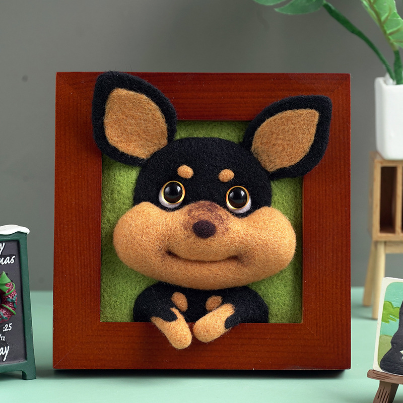 Craft Your Own Bee Dog Wool Felt Frame Art - A Delightful Family Crafting Experience!