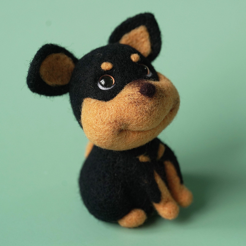 Craft Your Own Bee Dog Wool Felt Frame Art - A Delightful Family Crafting Experience!