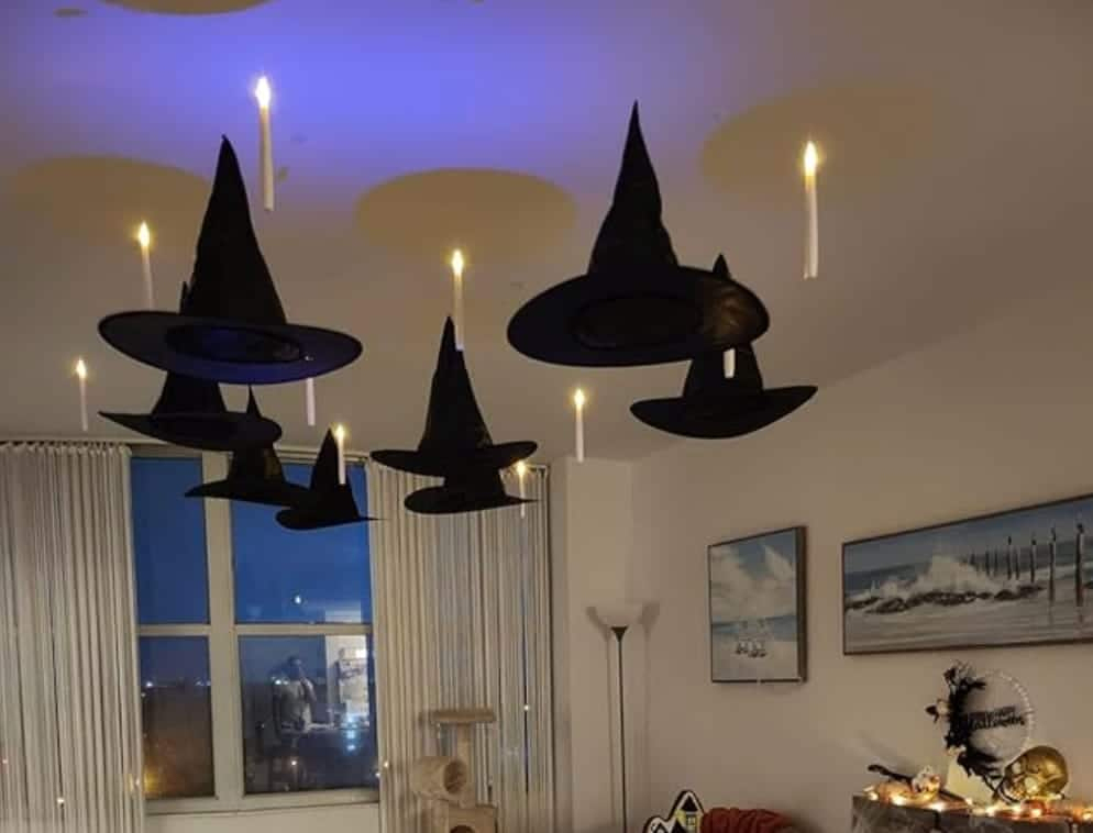[FLASH SALE⚡️] Lumos Magic Candles with Wand 🎃
