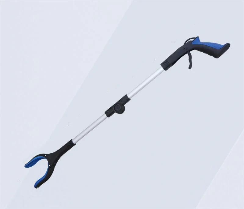 🔥HOT SALE NOW 49% OFF 🎁 Foldable Grabber With 360° Swivel Clip