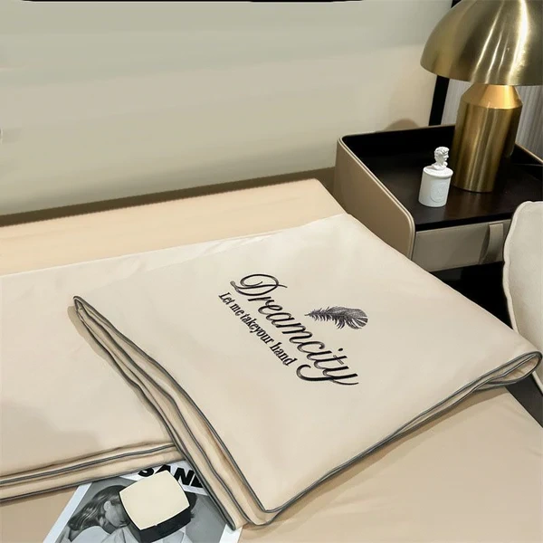 🔥SUMMER HOT SALE 🔥49% OFF Summer Simple Ice Silk Quilt