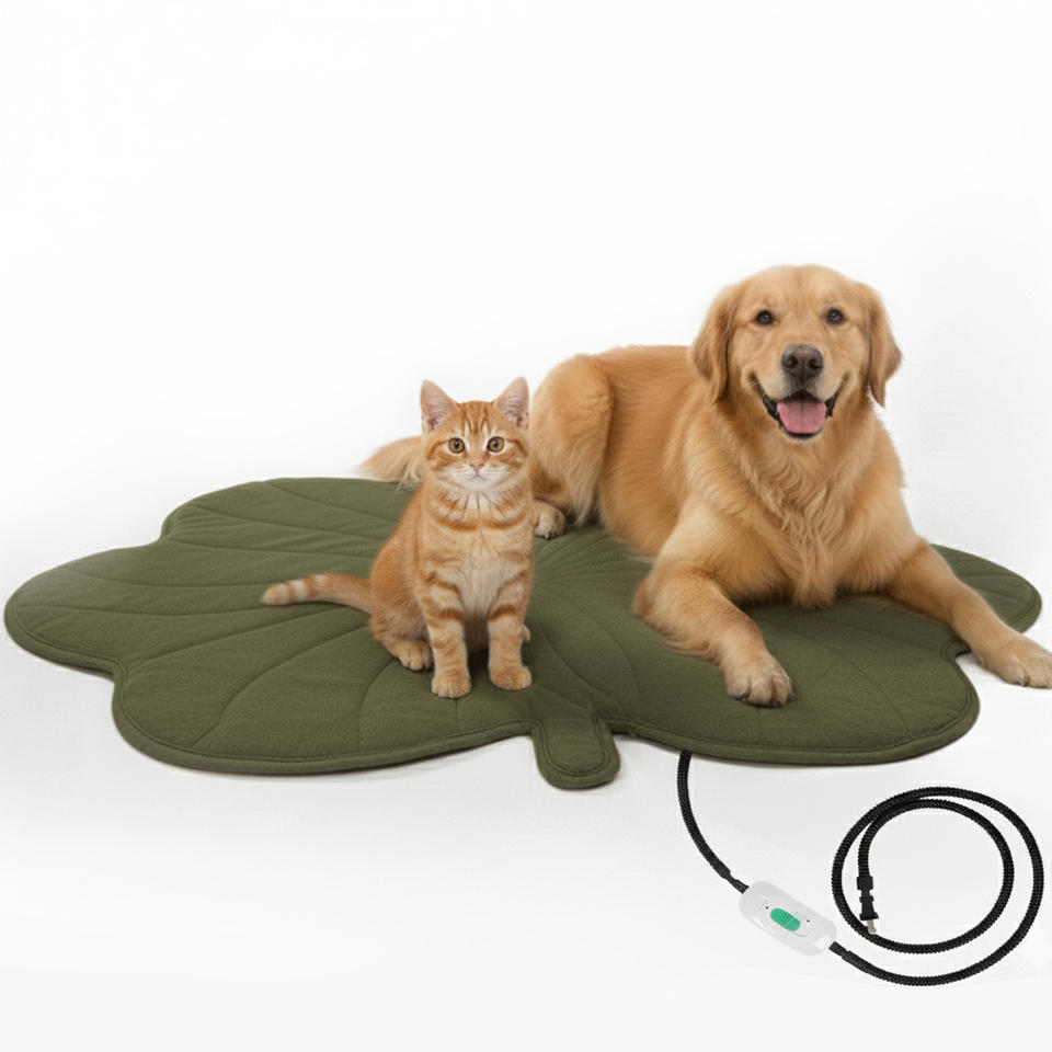 The Ultimate Warming Station: Natural-Leaf Pet Heating Pad for Cats & Dogs