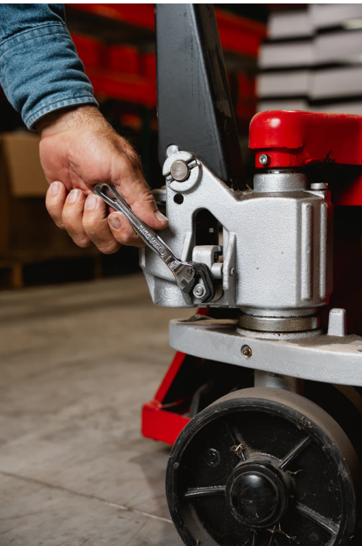 🔥Stock Running Low🔥 Self-Adjusting Wrench