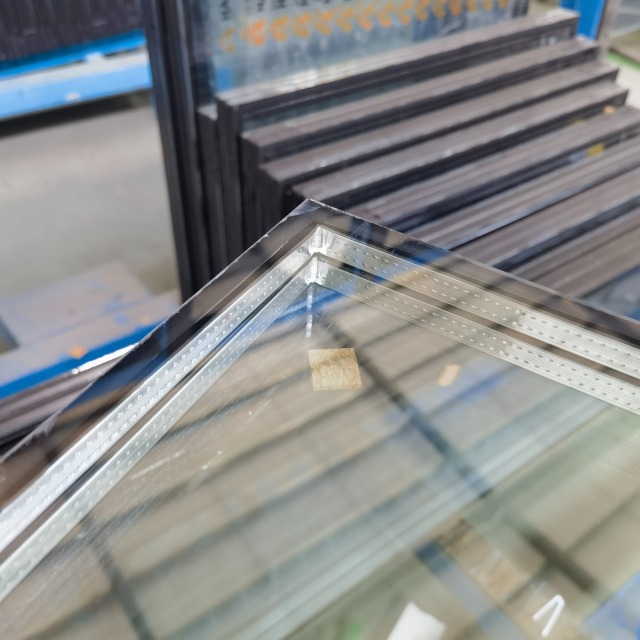 Hollow Tempered Glass