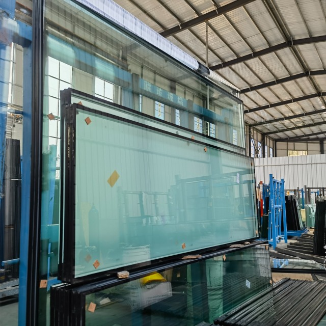 Hollow Tempered Glass