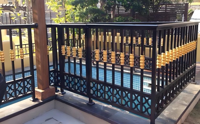American Style Aluminum Fence
