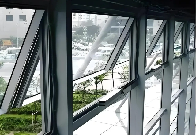 Modern Aluminum Outer hung window