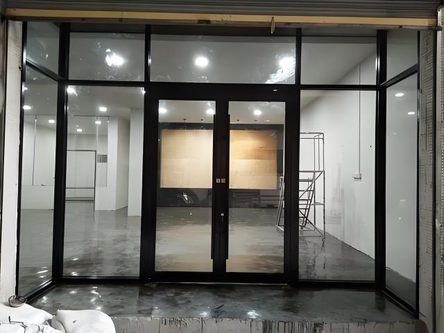 Aluminum Alloy Casement Glass Door Folding Open Style
