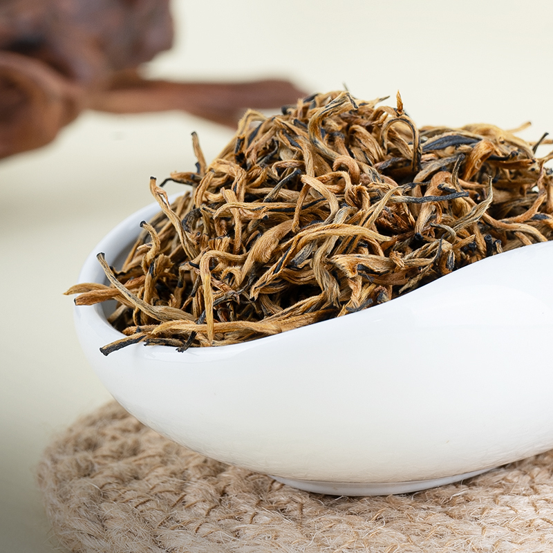Yunnan Dianhong Single Bud | Golden Tips| Spring Tea | Floral Honey and Potato Aroma