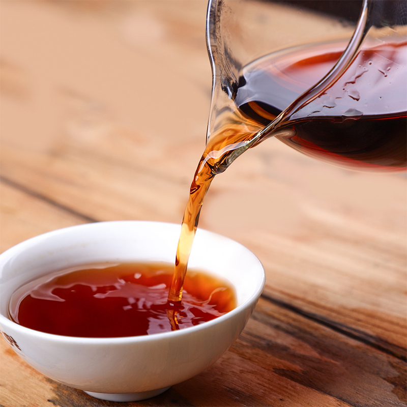 Yunnan Pu'er Ripe Tea 2020 | 3-Year Aged | 357g Tea Cake GIFT Box