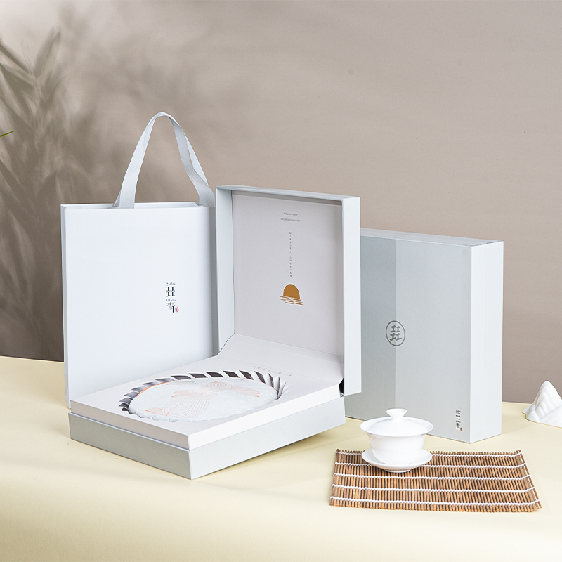 Phoenix Mountain Arbor Ancient Tree Pu'er 2023 | Year of the Rabbit Edition | 357g Cake Tea | Gift Box
