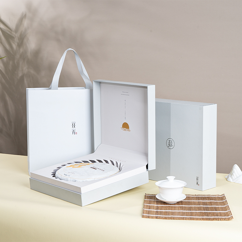 Midi Old Tree Pu'er Raw Tea 2023 | Spring Harvest | 357g tea cake | Gift Box