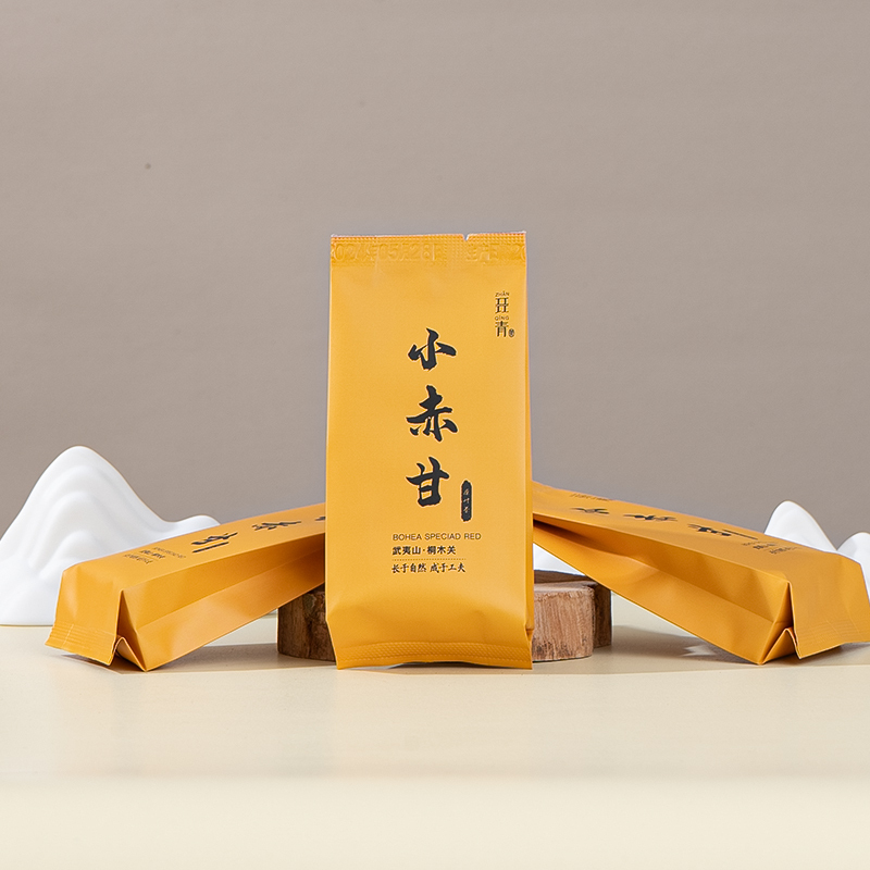Xiao Chi Gan Black Tea | High-end Black Tea | Floral and Honey Aroma | Elegant | Sweet Taste | Wuyi Special Tea