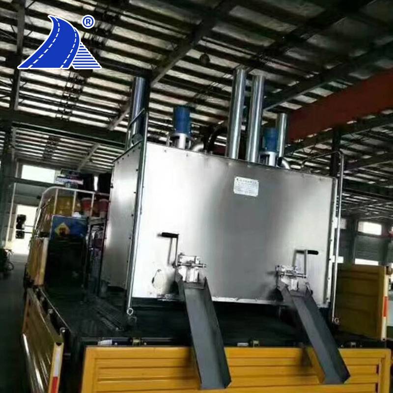 Mélangeur thermoplastique hydraulique double en action - Une machine fiable pour les projets de marquage routier sur autoroute et routes urbaines.