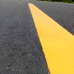 Yellow thermoplastic road marking piant AASHTO display