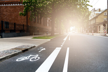 BOLE BM-100  White Two-Component Road Marking Paint application