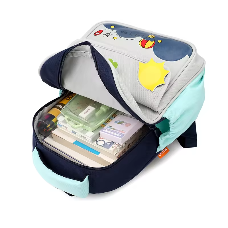 Hotselling Kindergarten Dinosaur Schoolbag Cute Boys and Girls Cartoon Animal Bag for Babies Out Going Backpack