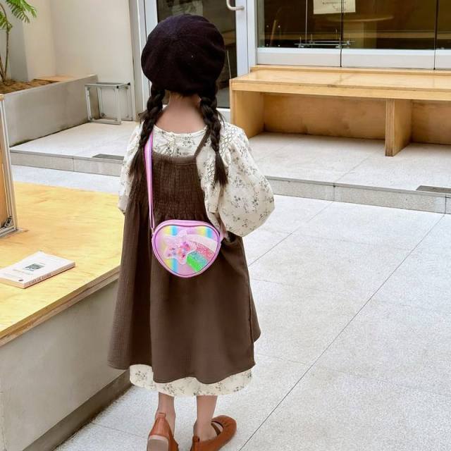 Hot New Promotional Children's Waterproof Crossbody Bag Candy Color Fashion Coin Purse with Zipper Closure for Girls