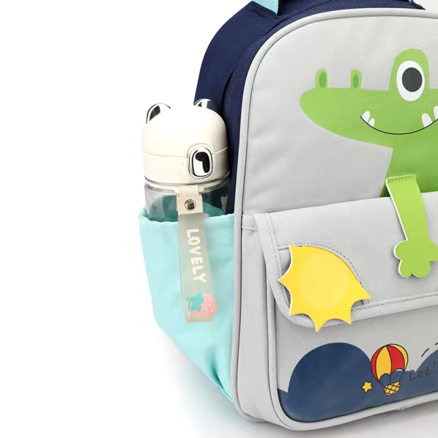 Hotselling Kindergarten Dinosaur Schoolbag Cute Boys and Girls Cartoon Animal Bag for Babies Out Going Backpack