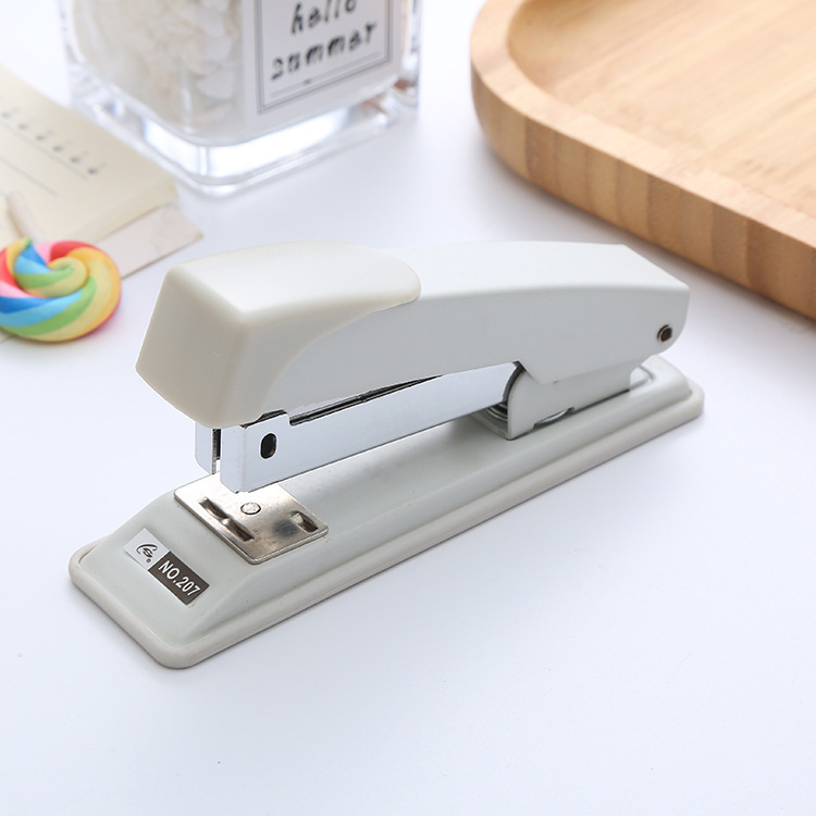 High Quality Basic Style Medium Sized Desktop Paper Stapler Office Stapler Manual Metal Customized Stapler