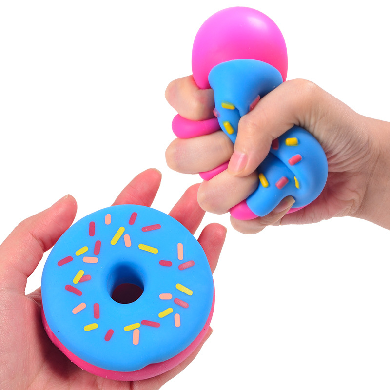New New peculiar stretching decompression doughnut decompression venting toys TPR simulation real kneading le factory wholesale