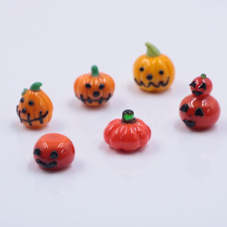 Hotsale New Mixed Styles Miniature Mini Halloween Glass Figures Figurine Ornament