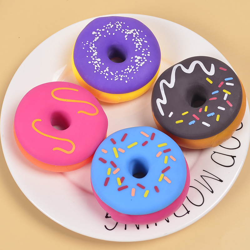 New New peculiar stretching decompression doughnut decompression venting toys TPR simulation real kneading le factory wholesale