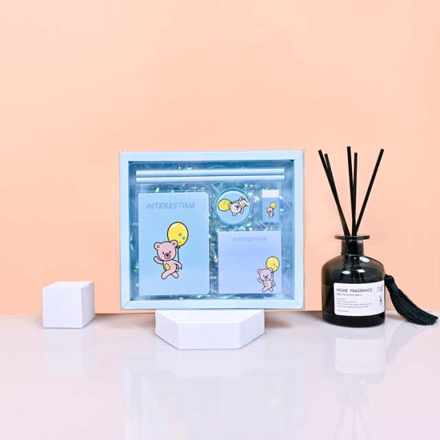 Factory Custom Kindergarten Children's Learning Stationery 5 Pieces Gift Box Set Opening Prizes