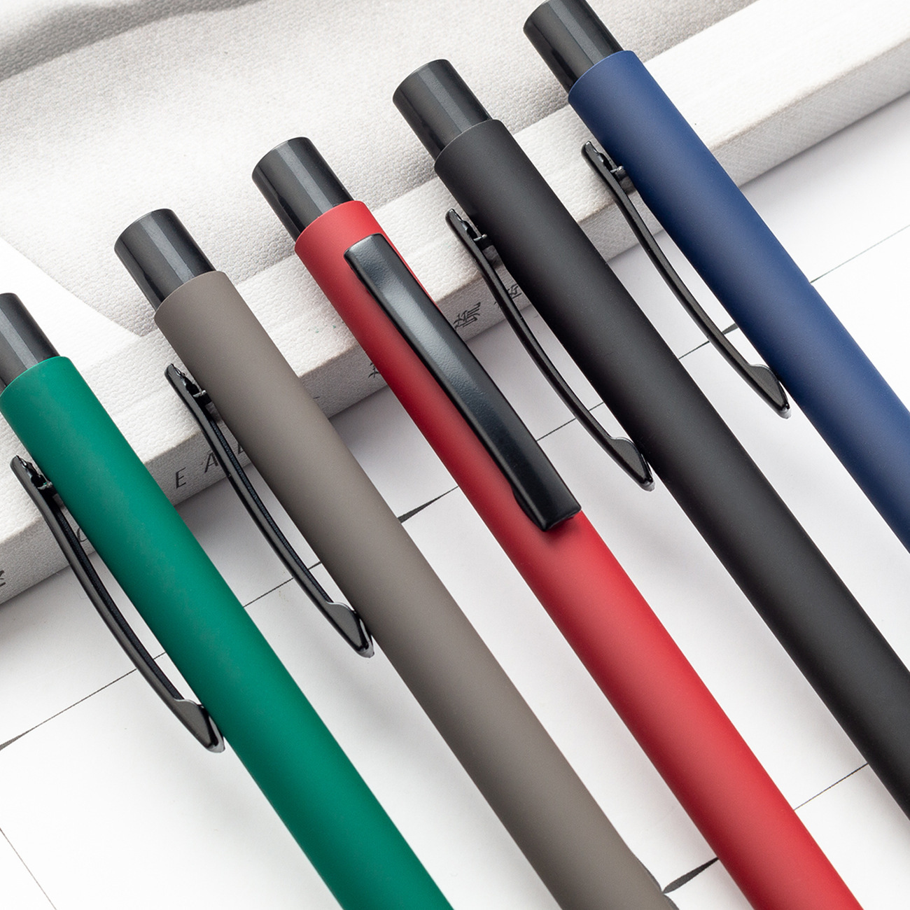 Wholesale Promotional Ball Pen Advertise Ball Point Pen Customized Gel Metal Pen with Custom Logo Print Logo Marketing Gifts