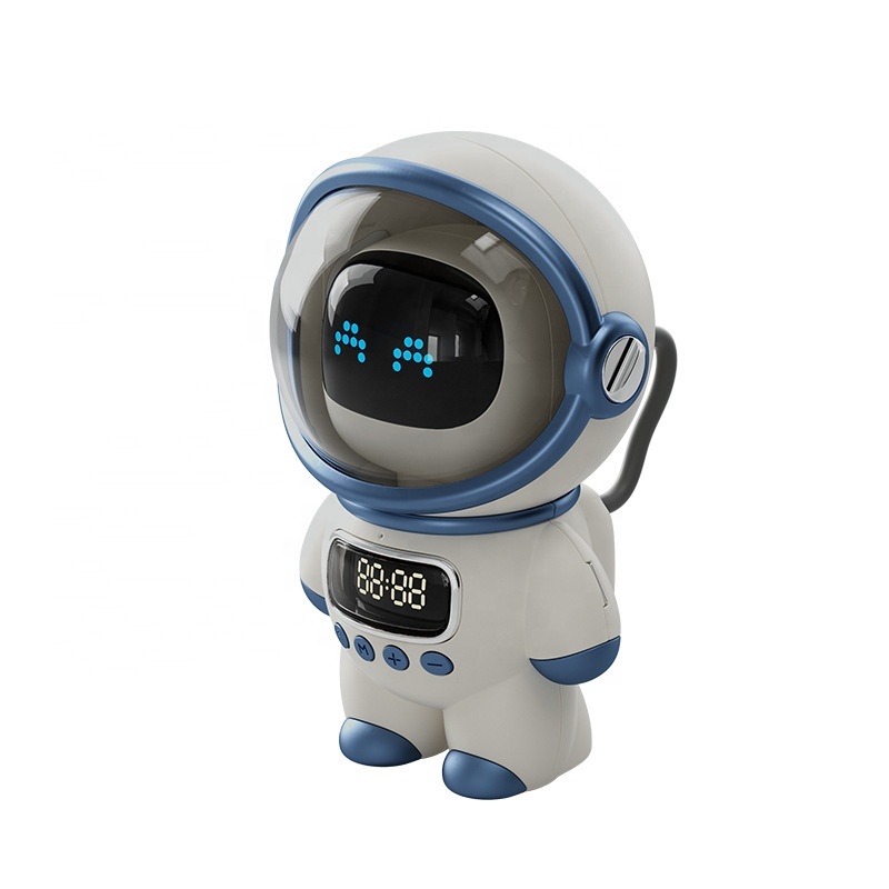 2025 New Style Astronaut Design Wireless BT Speaker FM Radio TF Card LED Table Lamp Gift Sleeping Help Night Light