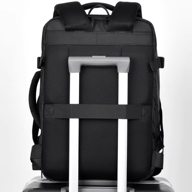 Custom Laptop Bag  Large Capacity Outdoor Travel Bag Men's Business Backpack with Polyester Lining for Computer Storage