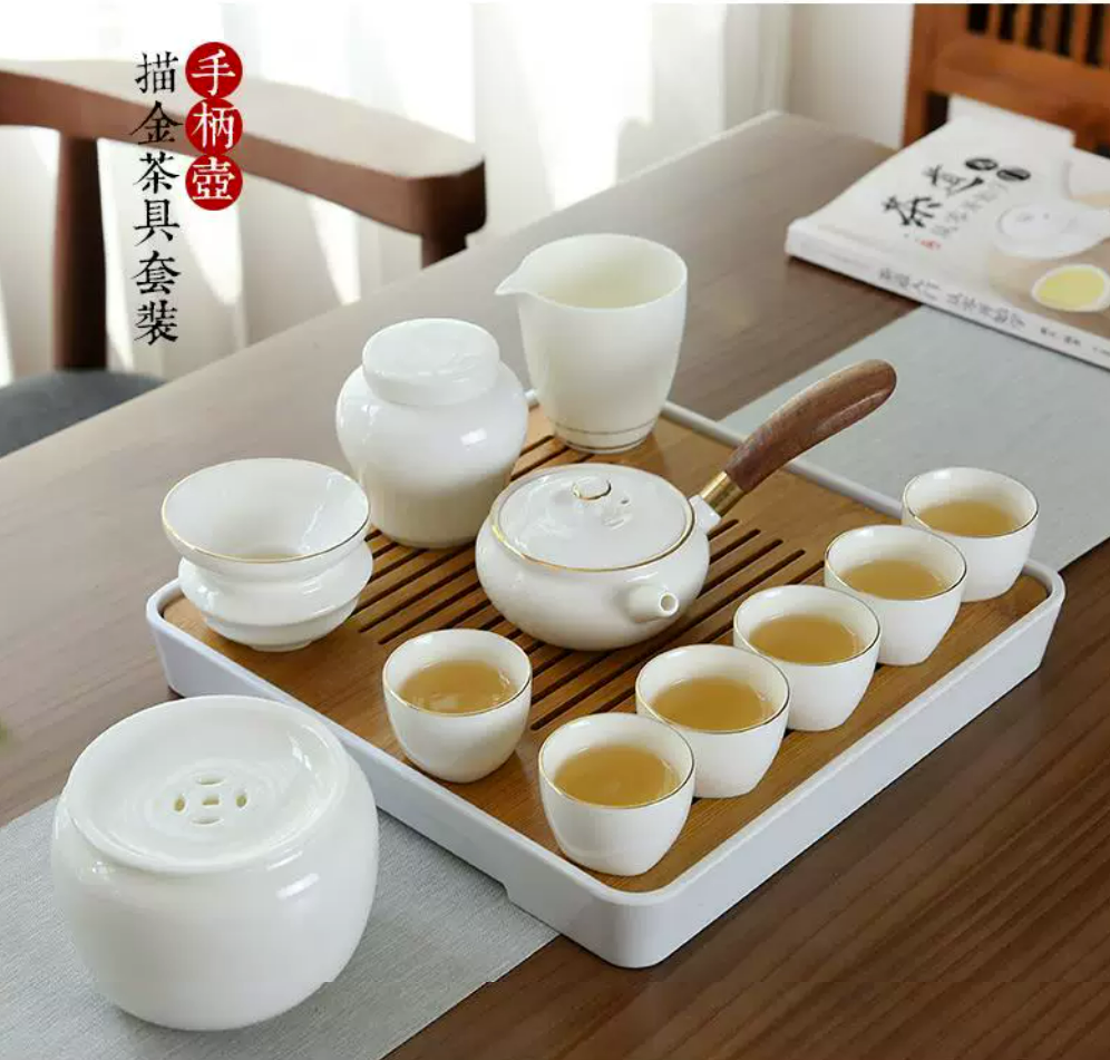 Fine White Porcelain Chinese Tea Set--2