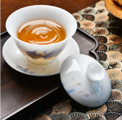 Fine White Porcelain Chinese Tea Set-3