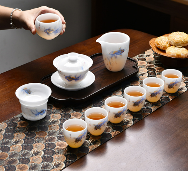 Fine White Porcelain Chinese Tea Set-3