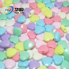 11*12 مللي متر معكرون اللون على شكل قلب خرز أكريليك لصنع المجوهرات
