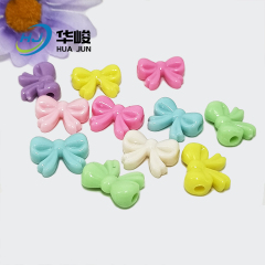 Papillon in plastica con perline a farfalla da 20 x 16 mm con foro