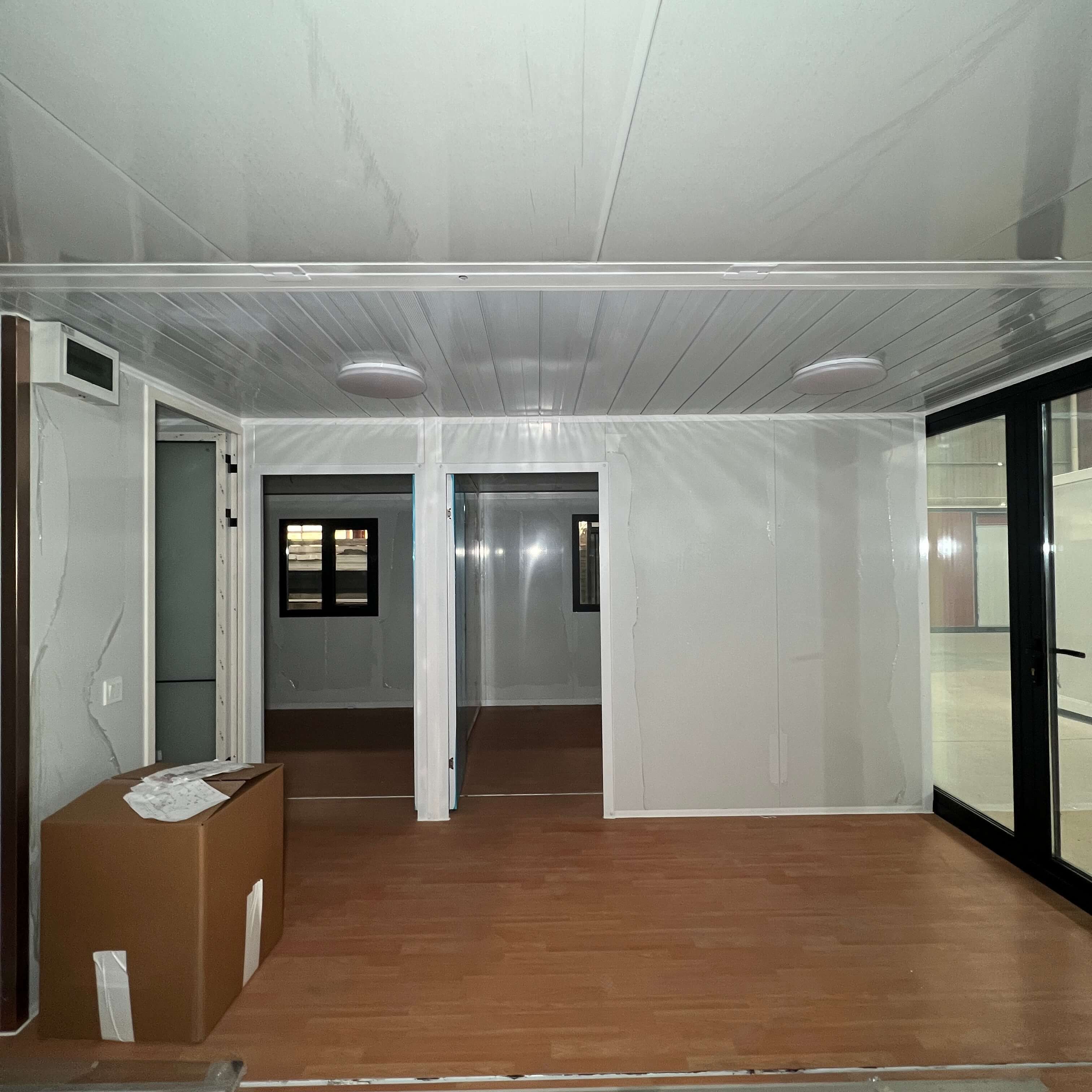 20ft Expandable House Gray Siding With Two Bedrooms And One Bathroom