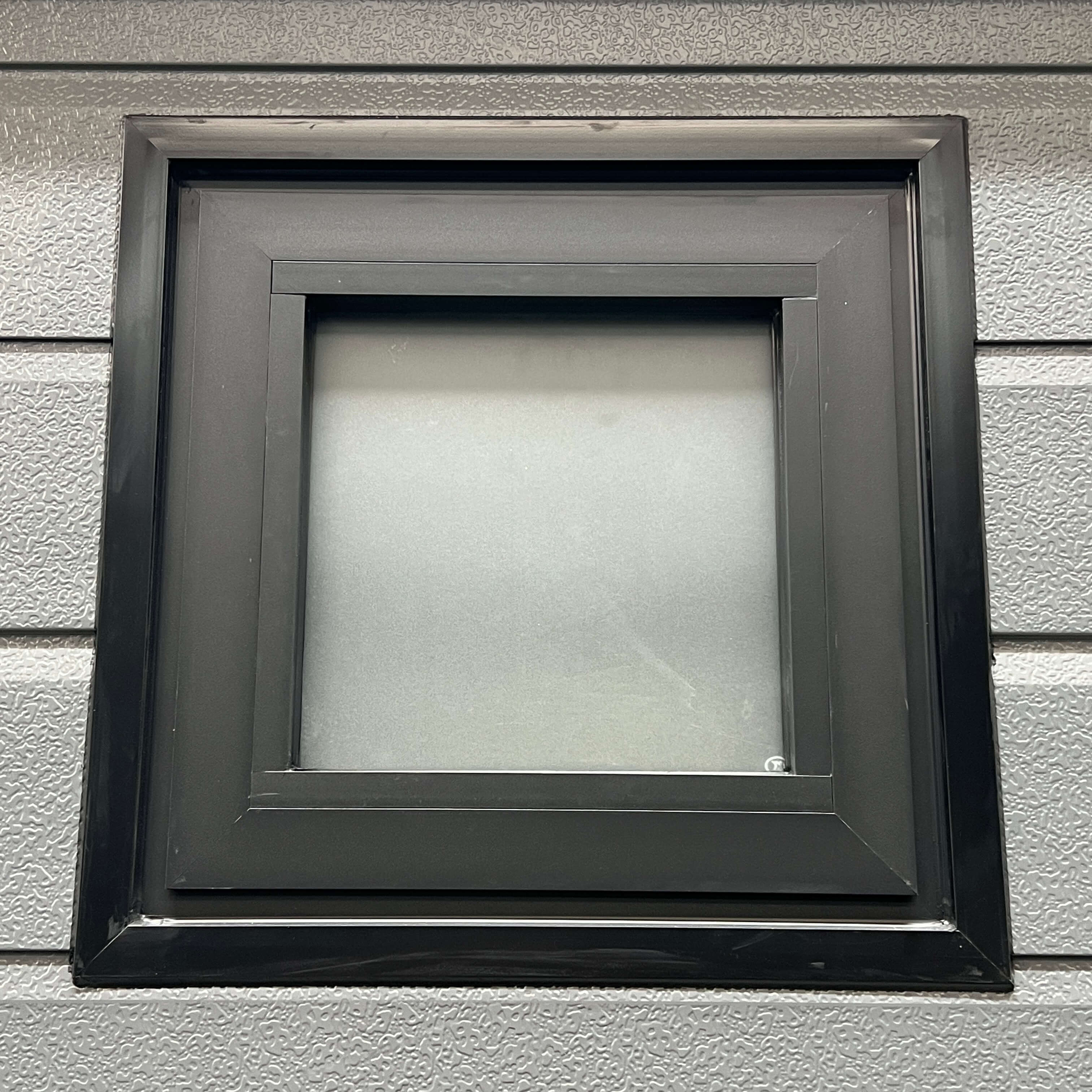 20ft Expandable House Gray Siding With Two Bedrooms And One Bathroom