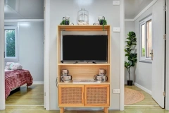 20ft Expandable Container Home with Balcony and Steel Frame